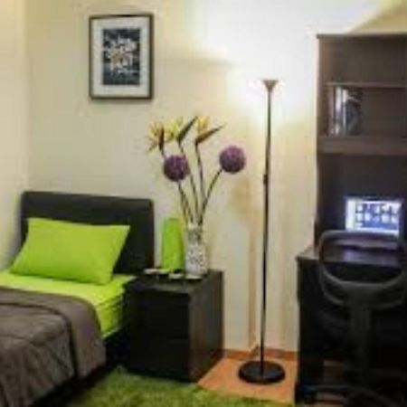 Staff Guest House Nyíregyháza Dış mekan fotoğraf