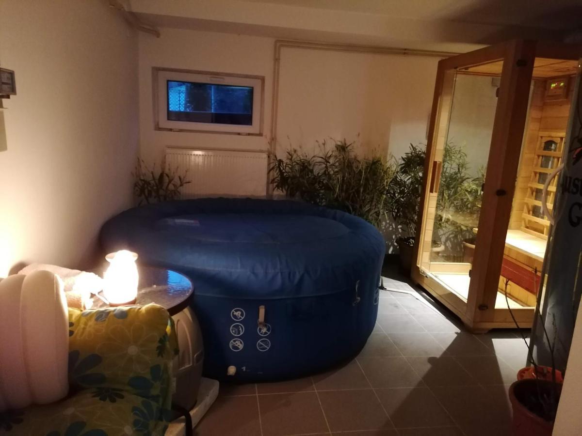 Staff Guest House Nyíregyháza Dış mekan fotoğraf